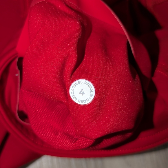 Lululemon Red Athletic Shorts - Size 4 - Picture 3 of 3